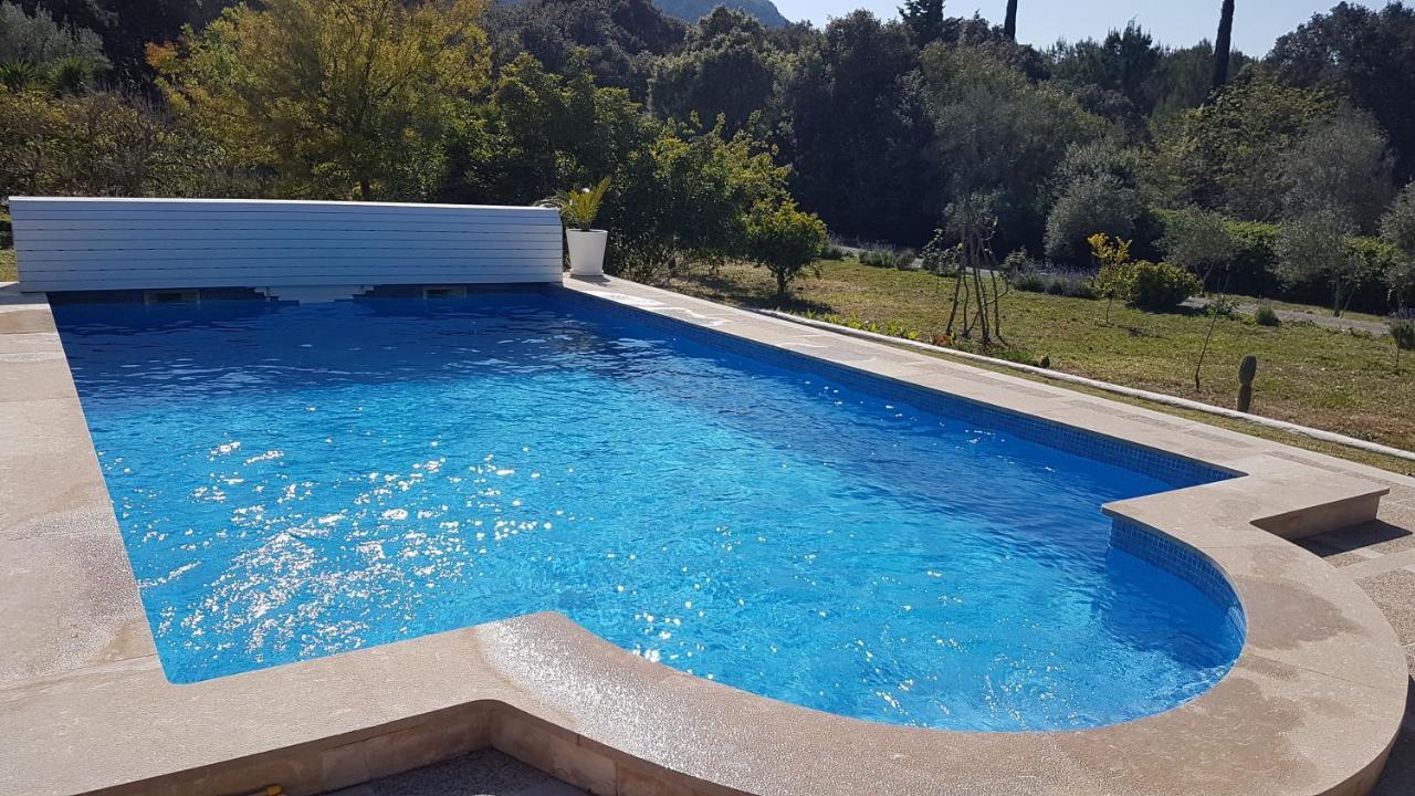 Villa Milagro - 3 Bedroom Finca Style Villa With Pool Near Golf Course/Beaches - Air Cond. Pollença Esterno foto